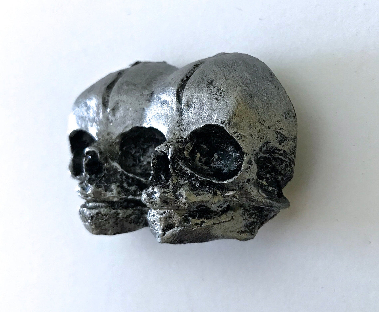 Conjoined Twins Skull  Magnet, Hand Painted Resin Sculpture | Gothic Fantasy Decor | Conjoined Skull Magnet for Fantasy and Gothic Decor