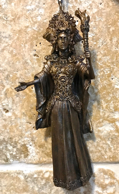 Hecate, Goddess of Witchcraft and Magic Ornament | Pagan Mythical Goddess Figurine | Folklore Altar Ornament for Gothic Home Decor