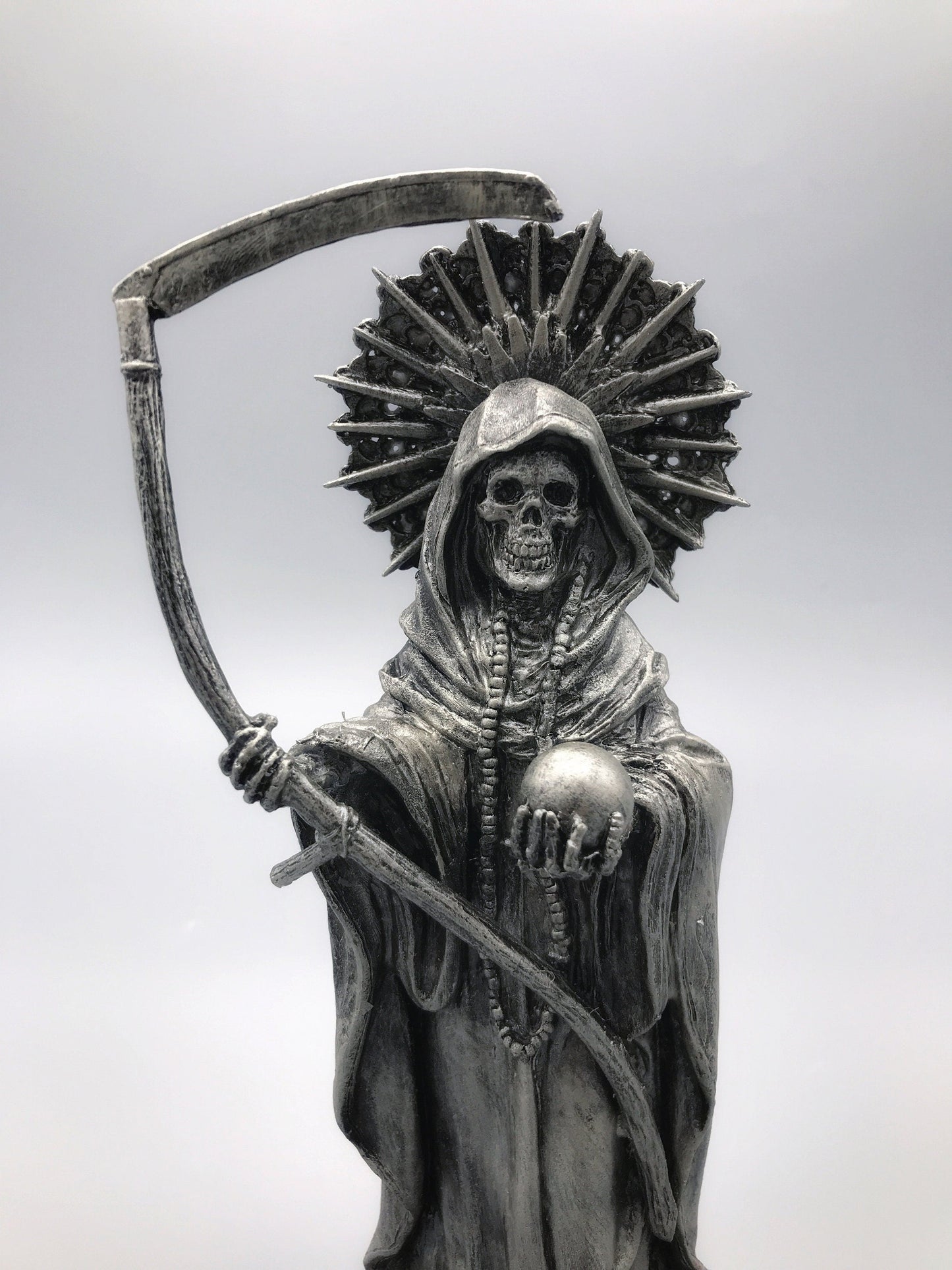 Santa Muerte Statue, Hand Painted Sculpture | Mexican Saint of Death Altar Statue | Gothic Figurine, Dia de los Muertos Decor