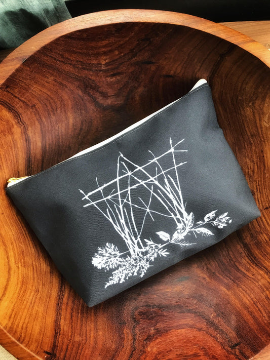 The House of Twigs - Dopp Kit